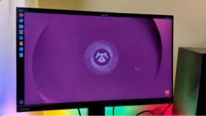 Read more about the article How to Switch from Windows to Ubuntu 26.04 LTS (Complete Migration Guide)